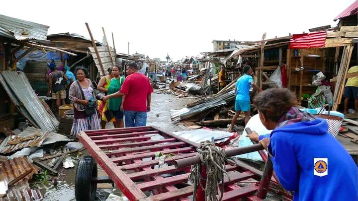 Am Morgen nach dem Zyklon (c) FB