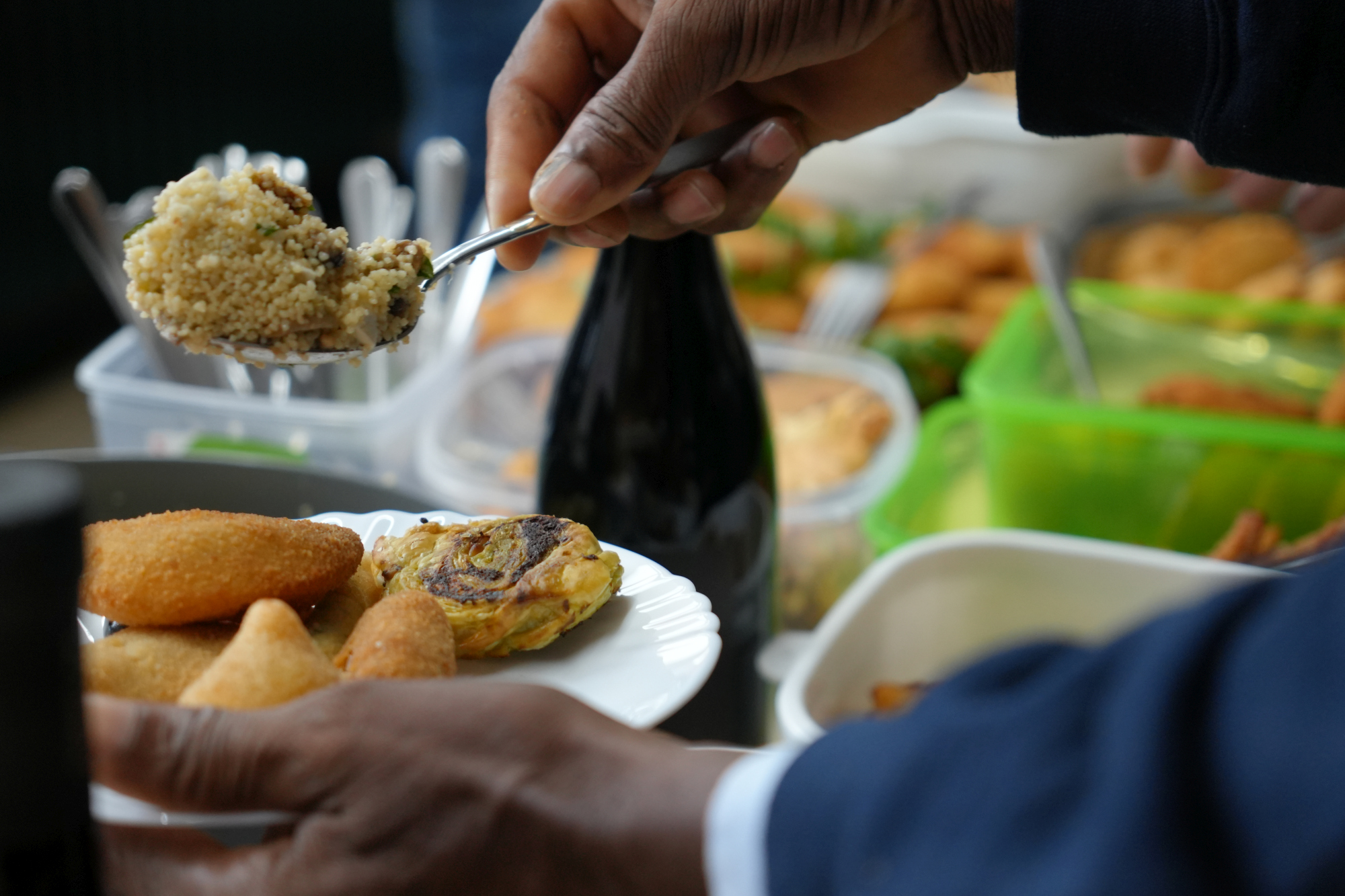 Delegation beim Mittagessen in der OT Josefshaus Aachen (5. Okt. 2025) (c) Thomas Hohenschue