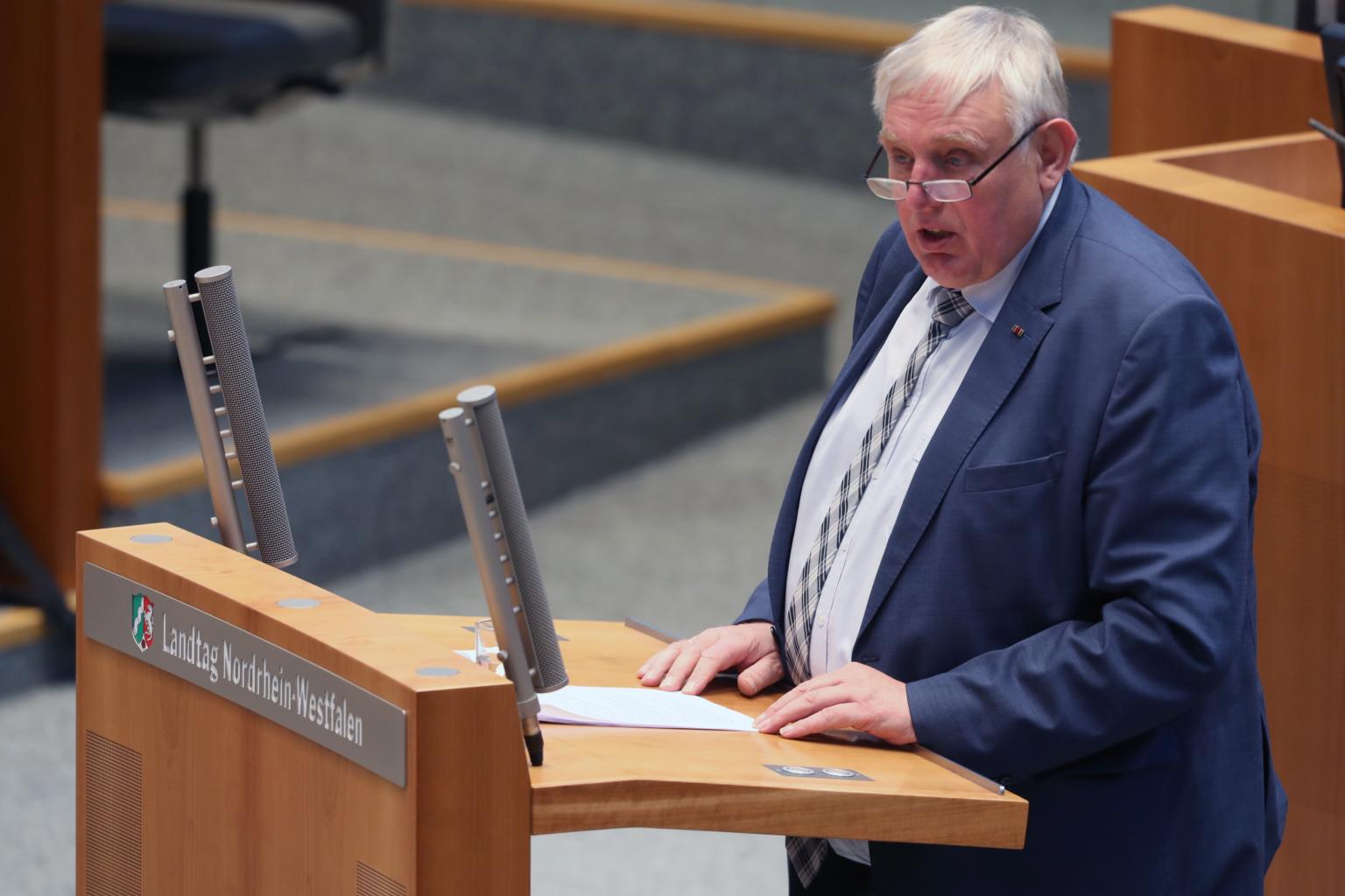 Minister Laumann (c) Landtag NRW